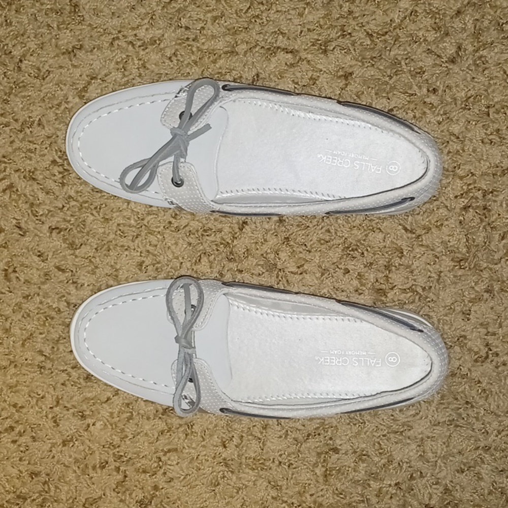 Gray shoes